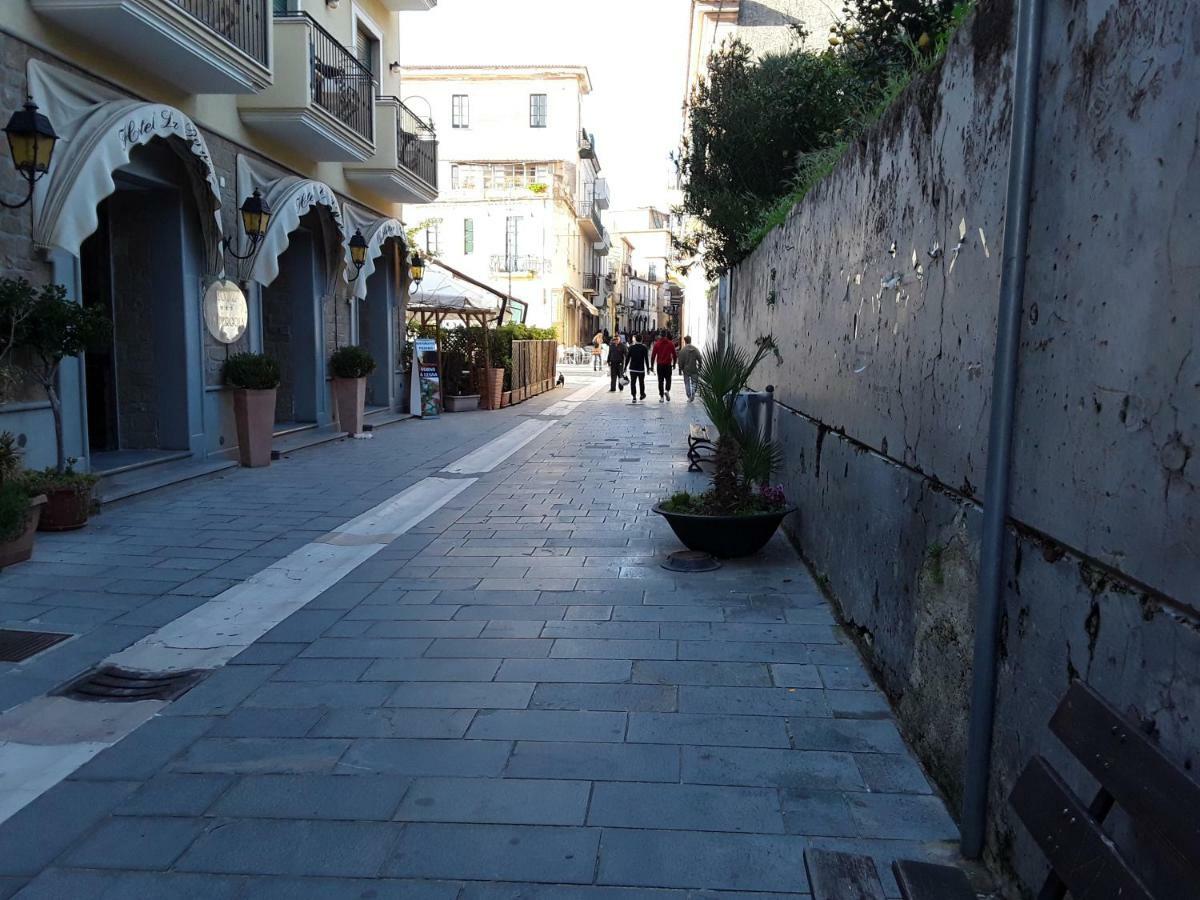 شقة La Casa Di Checco سانتا ماريا دي كاستيلاباتي المظهر الخارجي الصورة